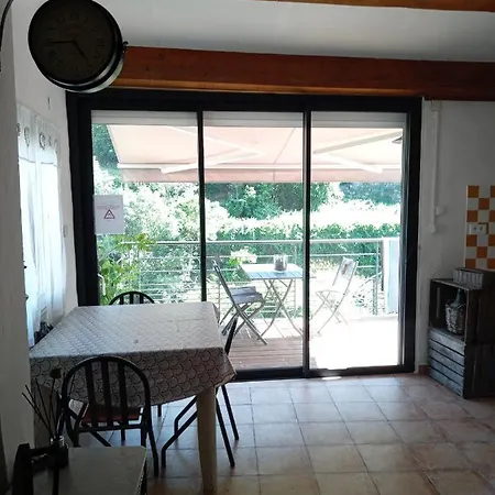 Maison Sur La Riviere Holiday home Lasalle