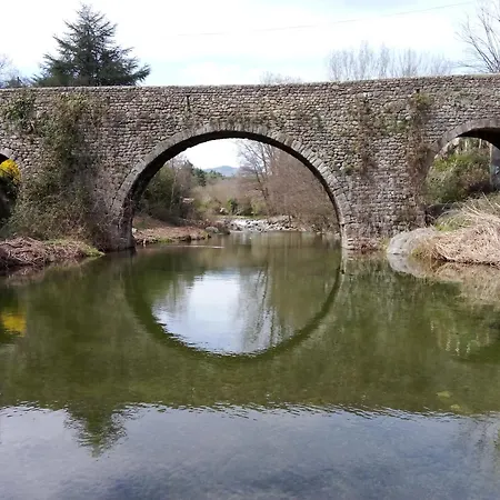 Maison Sur La Riviere Holiday home *